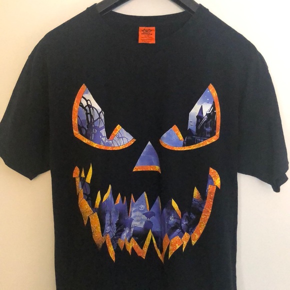 Happy Halloween Other - Halloween jack-o-lantern pumpkin graveyard t shirt size large